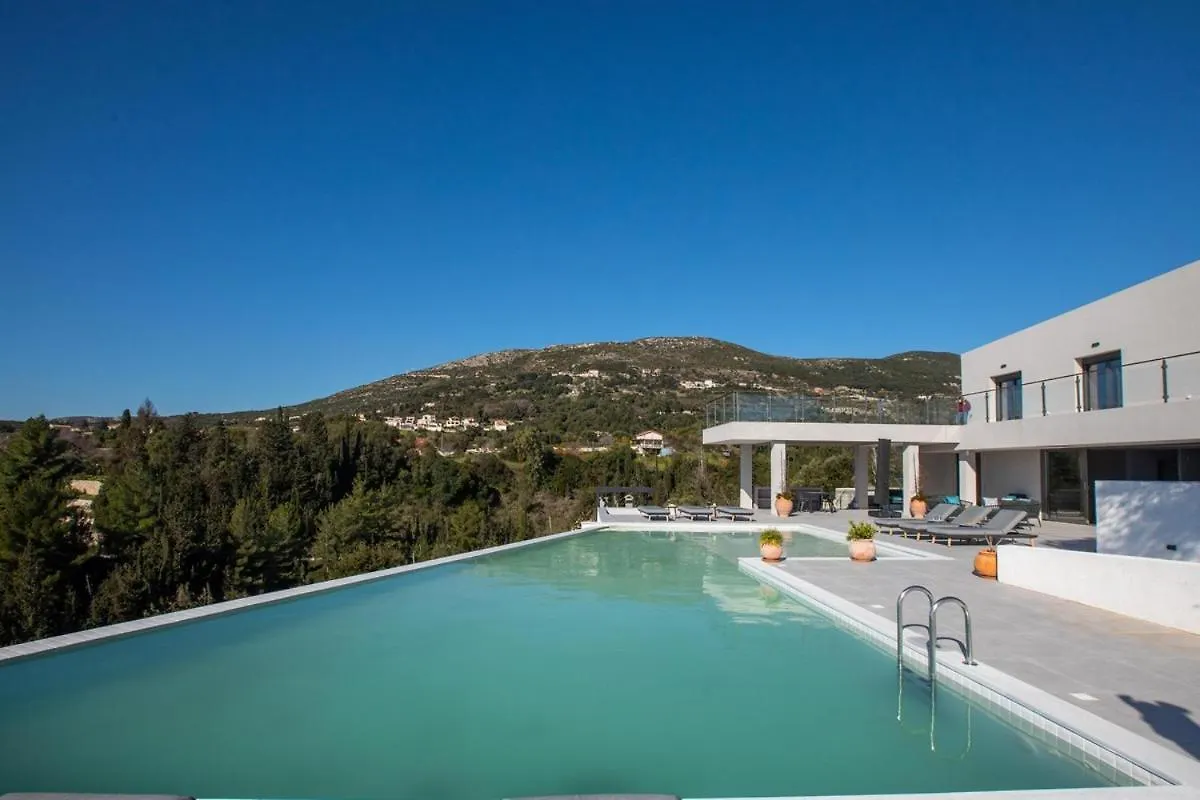 Ratzaklíon Exclusive Villa Petalouda יוון
