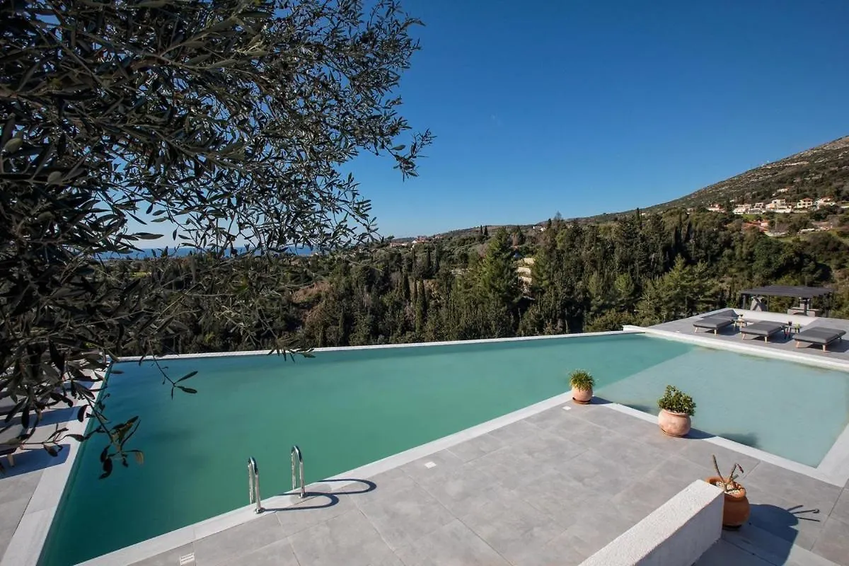 Ratzaklíon Exclusive Villa Petalouda יוון